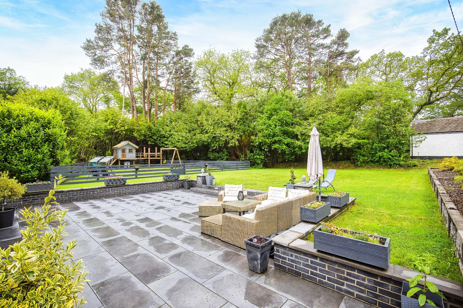 64 Cwmphil Road, Lower Cwmtwrch, Swansea, SA9 2QA